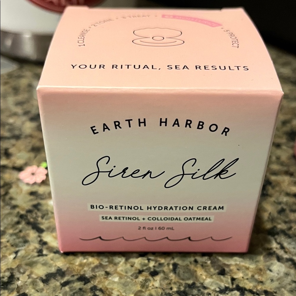 Unopened! Earth Harbor Siren Silk Bio-Retinol Hydration Cream - Soft Pink